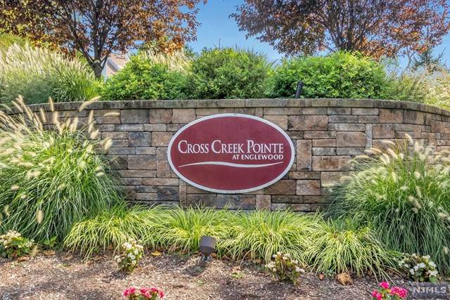 29 Regency Circle - Photo 1