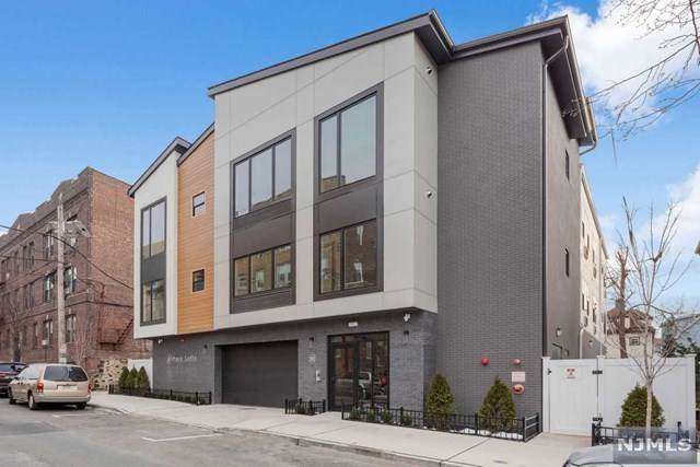 111 75th Street - Photo 1