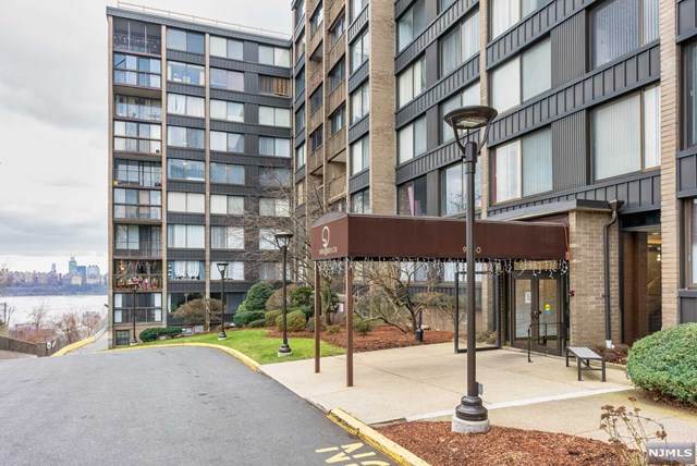 9060 Palisade Avenue - Photo 1