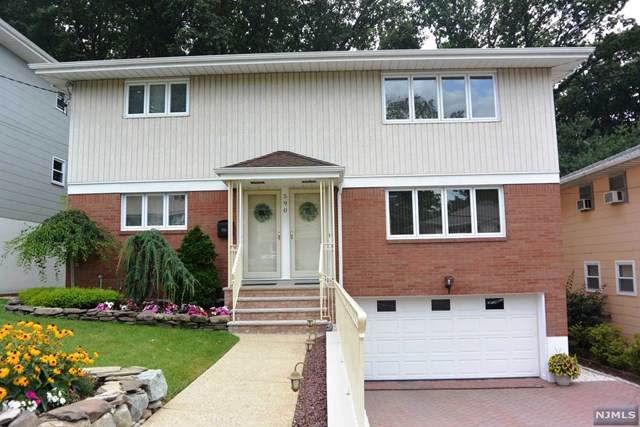 590 Carpenter Place - Photo 1