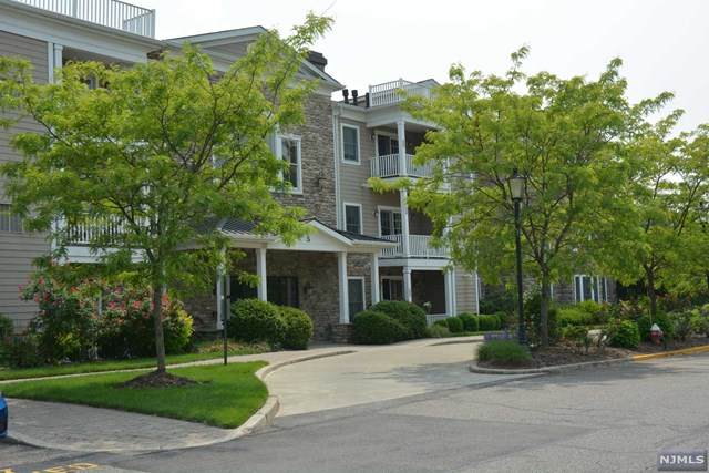 5 Tenakill Park Drive - Photo 1