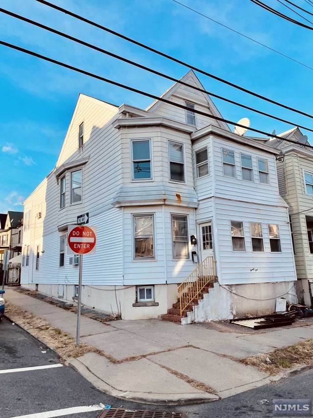 21 Gould Avenue - Photo 1