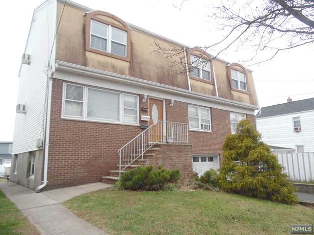 24 Avenue C - Photo 1