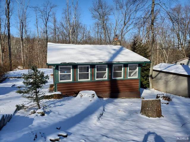 24 Oak Lane - Photo 1