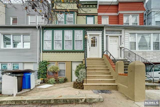 1400 9th Street - Photo 1