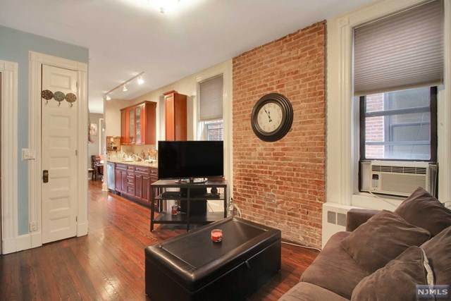 1108 Park Avenue - Photo 1