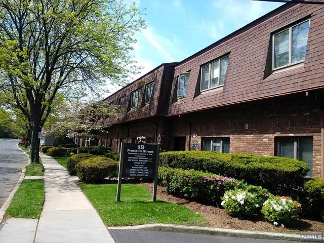 19 Franklin Street - Photo 1