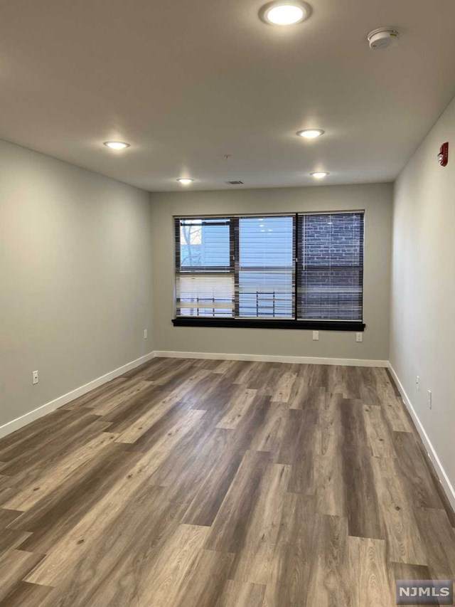 85-87 Park Avenue - Photo 1