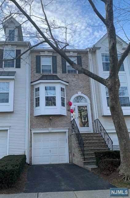220 Barringer Drive - Photo 1