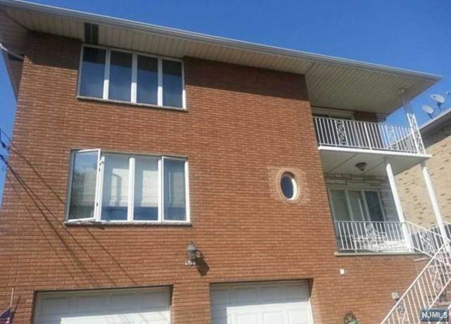 505 Fairview Terrace - Photo 1