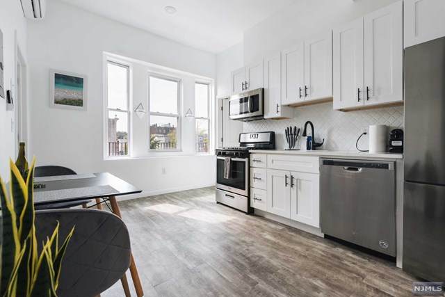 320 Central Avenue - Photo 1