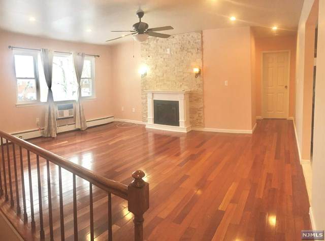 1281B Valley Road - Photo 1