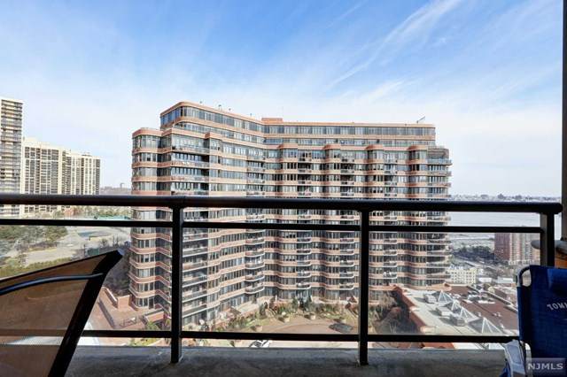 100 Carlyle Drive - Photo 1