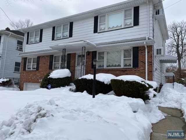 71 Dewitt Avenue - Photo 1