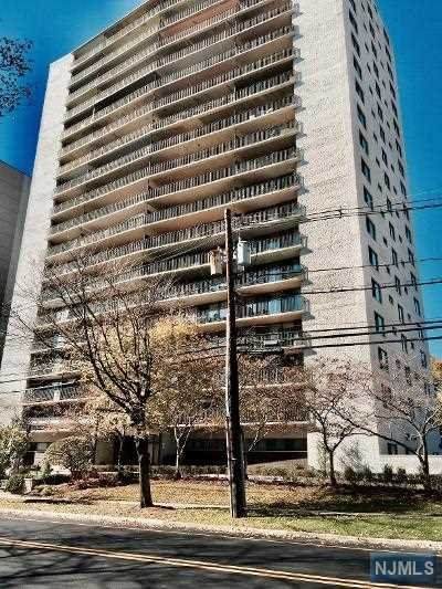 277 Prospect Avenue - Photo 1