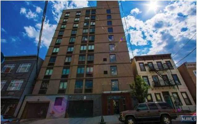 125 43rd Street - Photo 1