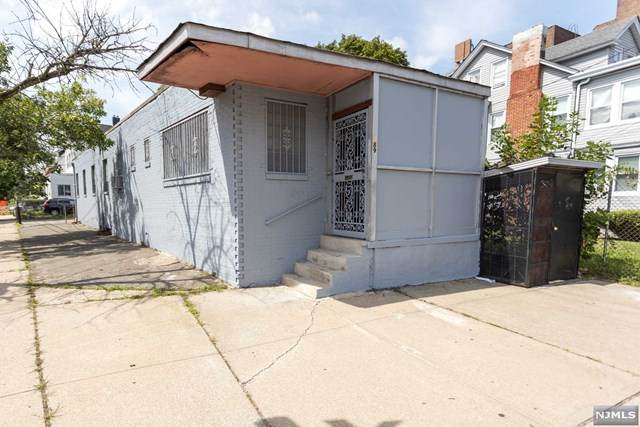 389 Sanford Avenue - Photo 1