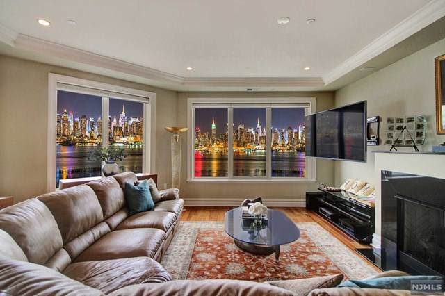 250 Henley Place - Photo 1
