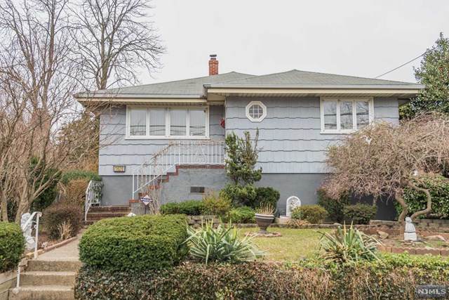 1626 Maple Street - Photo 1