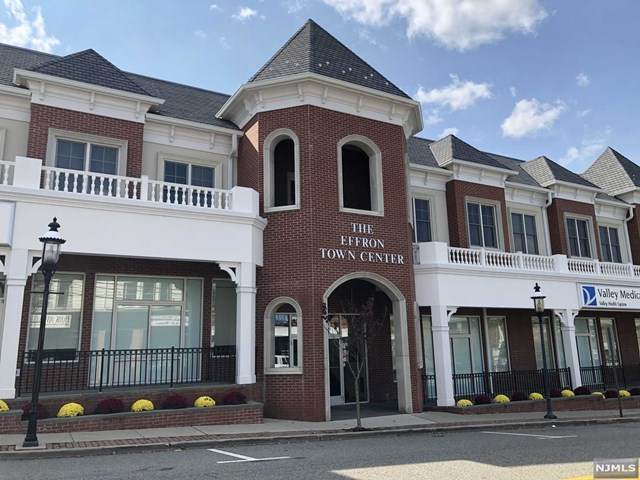 72E Park Avenue - Photo 1