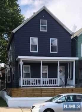 210 Burgess Place - Photo 1