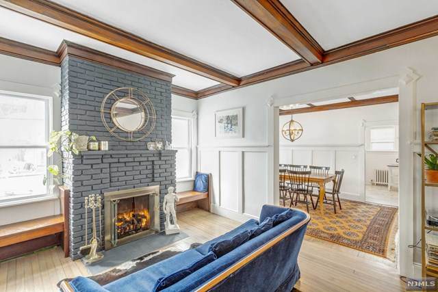 86 Elmwood Road - Photo 1