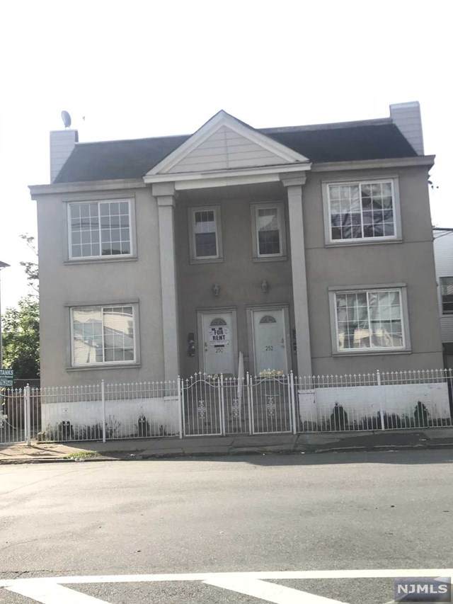 252 Clinton Place - Photo 1