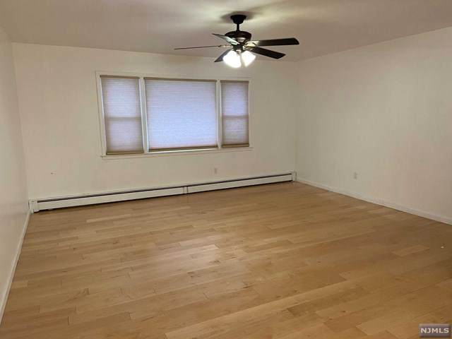 1596 Ann Street - Photo 1