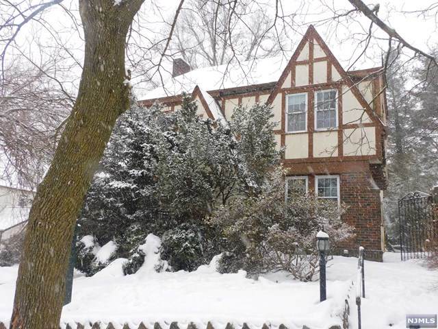 52 Burlington Road - Photo 1