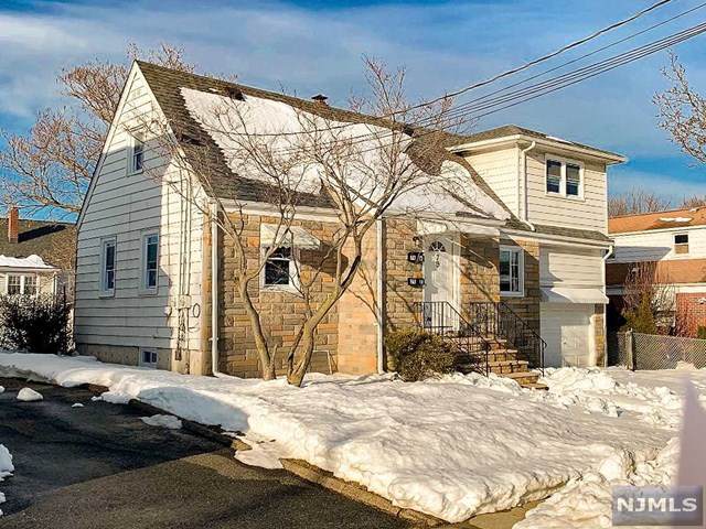 79 Hamilton Avenue - Photo 1