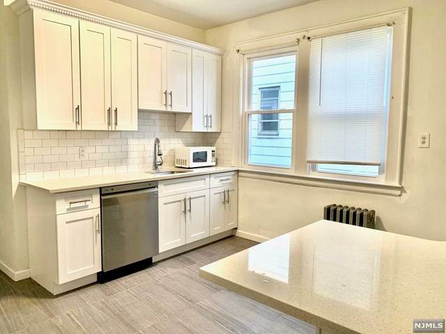 513 Beardsley Avenue - Photo 1