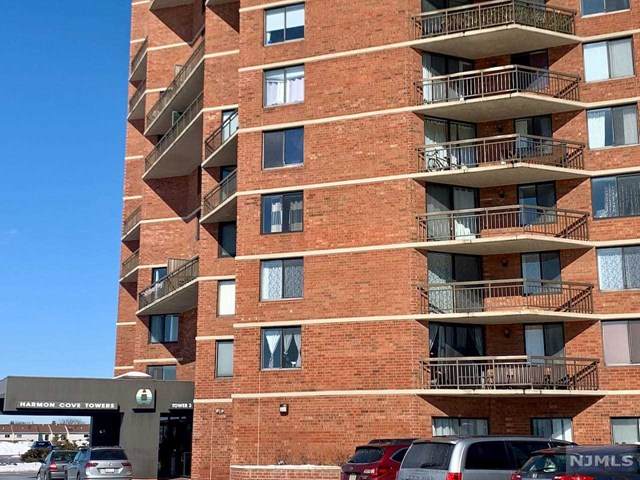 319 Harmon Cove Tower - Photo 1