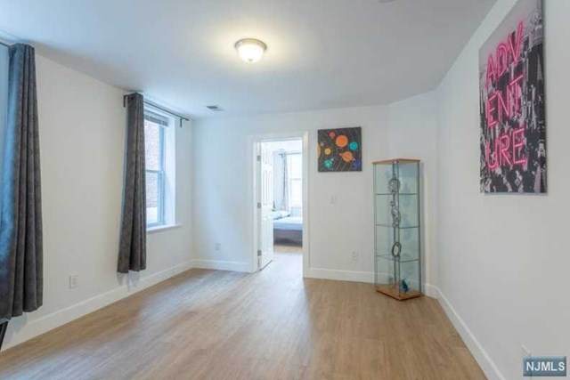 434 West Side Avenue - Photo 1
