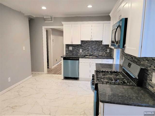1024 Bond Street - Photo 1