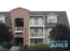 8 Garden Place - Photo 1