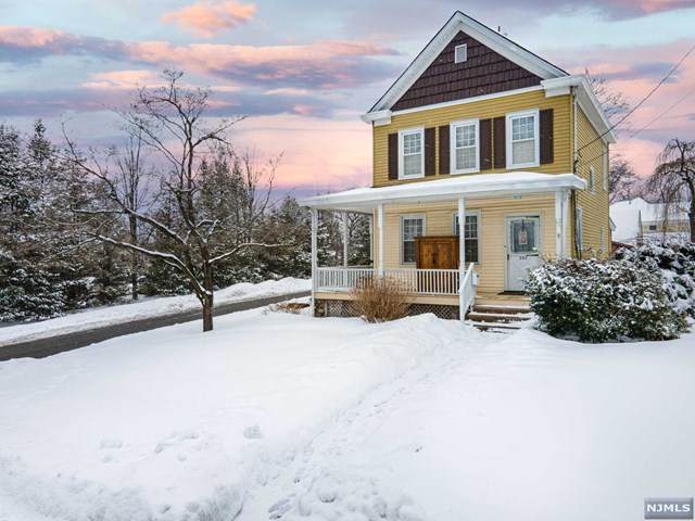 262 Morse Avenue - Photo 1