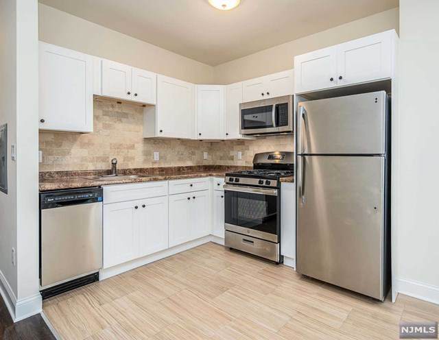 86 Charles Street - Photo 1