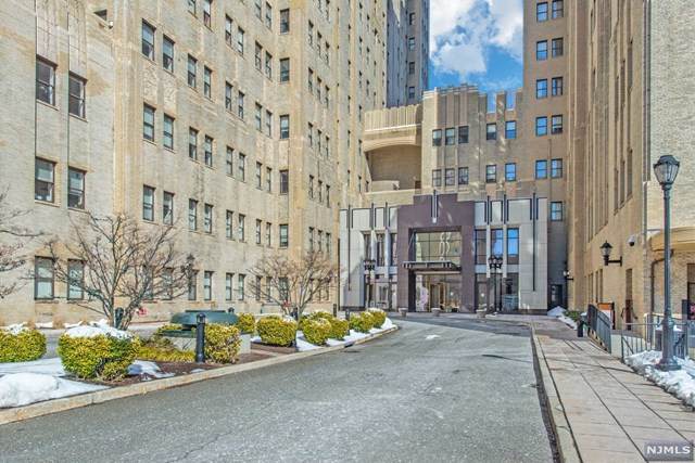 4 Beacon Way - Photo 1