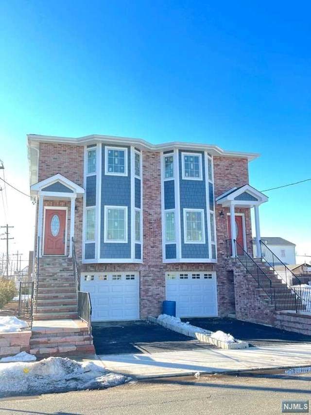43A Jackson Avenue - Photo 1