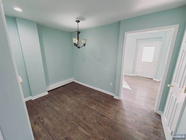30 Ferry Street - Photo 1