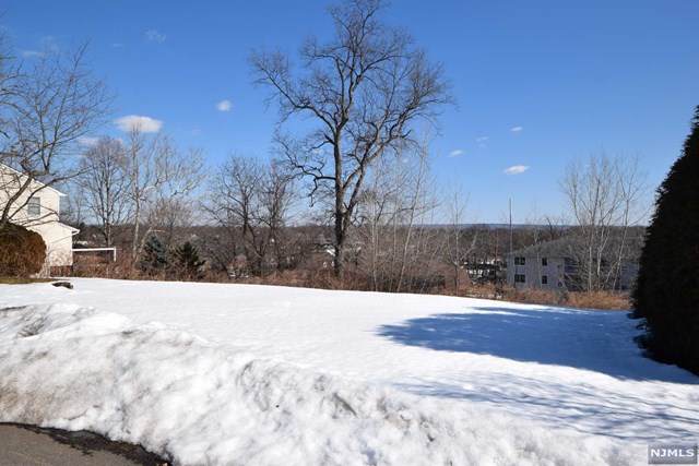45 Wortendyke Avenue - Photo 1