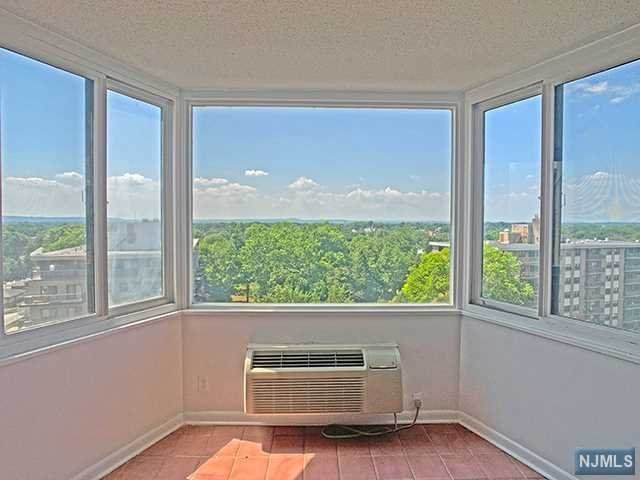 326 Prospect Avenue - Photo 1