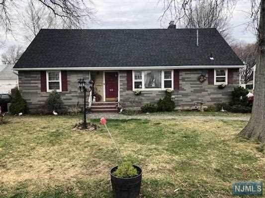 58 Redneck Avenue - Photo 1