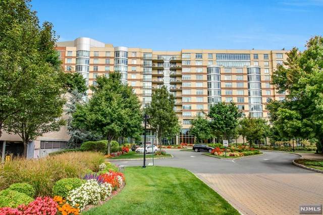 8100 River Road - Photo 1