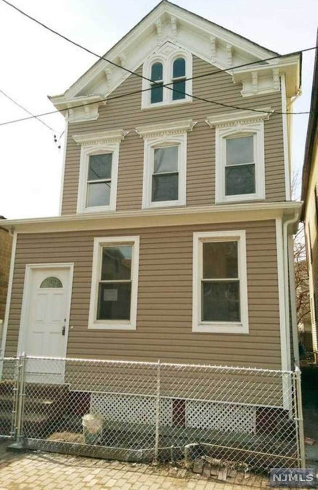 406 Jersey Street - Photo 1