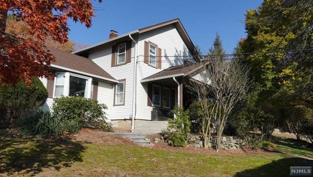 87 Crescent Avenue - Photo 1