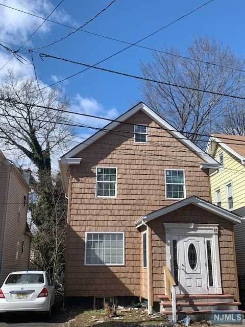 13 Dupont Place - Photo 1