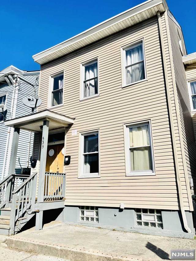 535 Summer Street - Photo 1