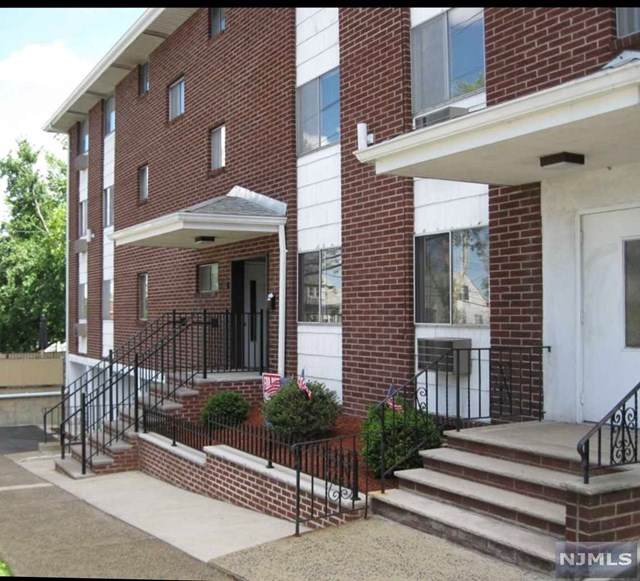 108 Passaic Avenue - Photo 1