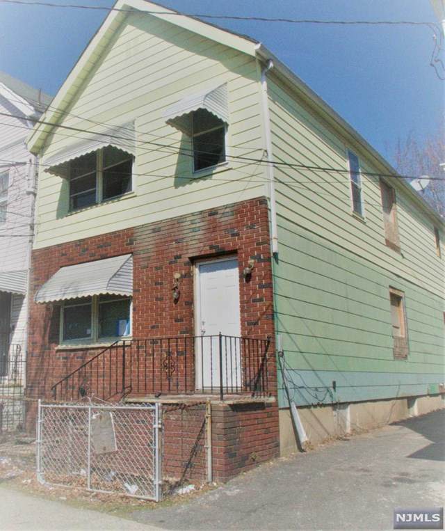 165 Pierson Street - Photo 1